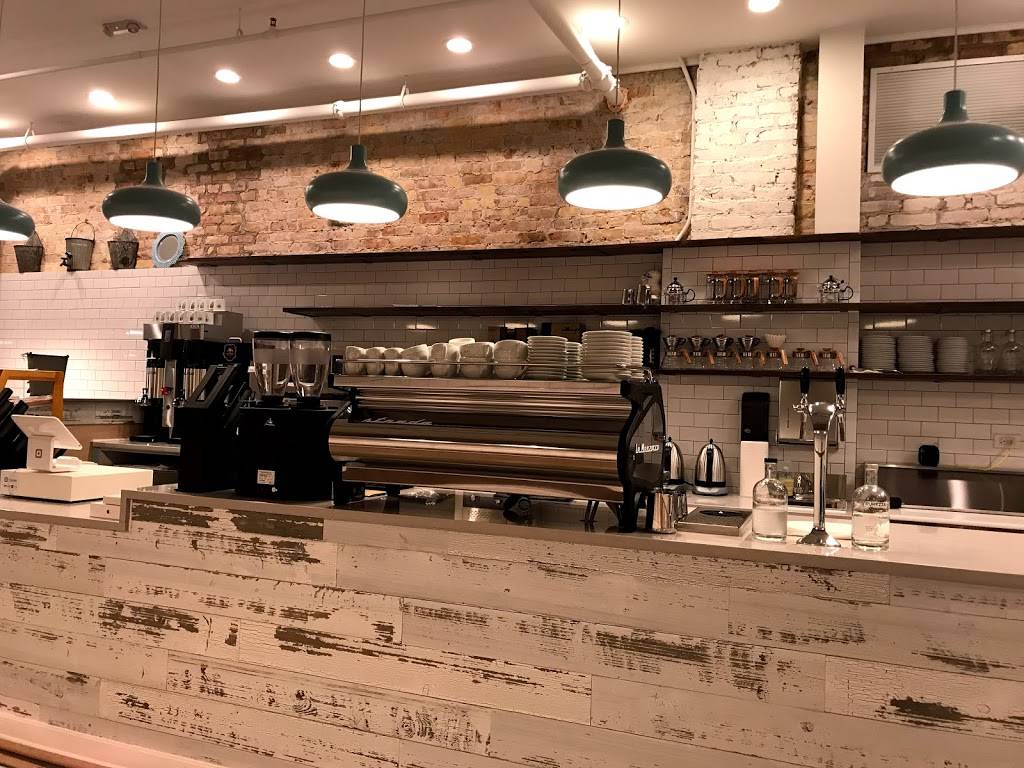 Hub & Spoke Provisions | restaurant | 481 Roger Williams Ave, Highland Park, IL 60035, USA | 8477488947 OR +1 847-748-8947