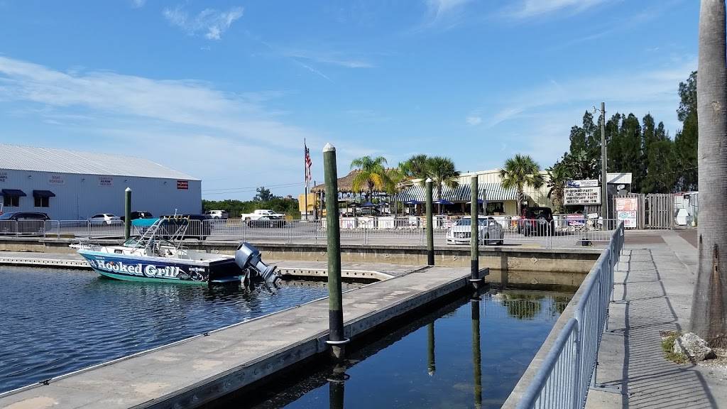 Port Hudson Marina LLC | restaurant | Crab Trap Court, Hudson, FL 34667, USA | 7278691840 OR +1 727-869-1840