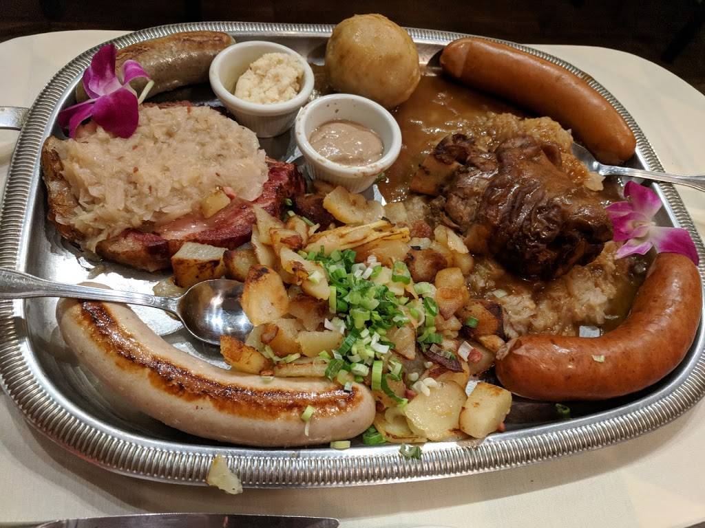 Chef Klaus Bier Stube | restaurant | 20827 South La Grange Road, Frankfort, IL 60423, USA | 8154690940 OR +1 815-469-0940