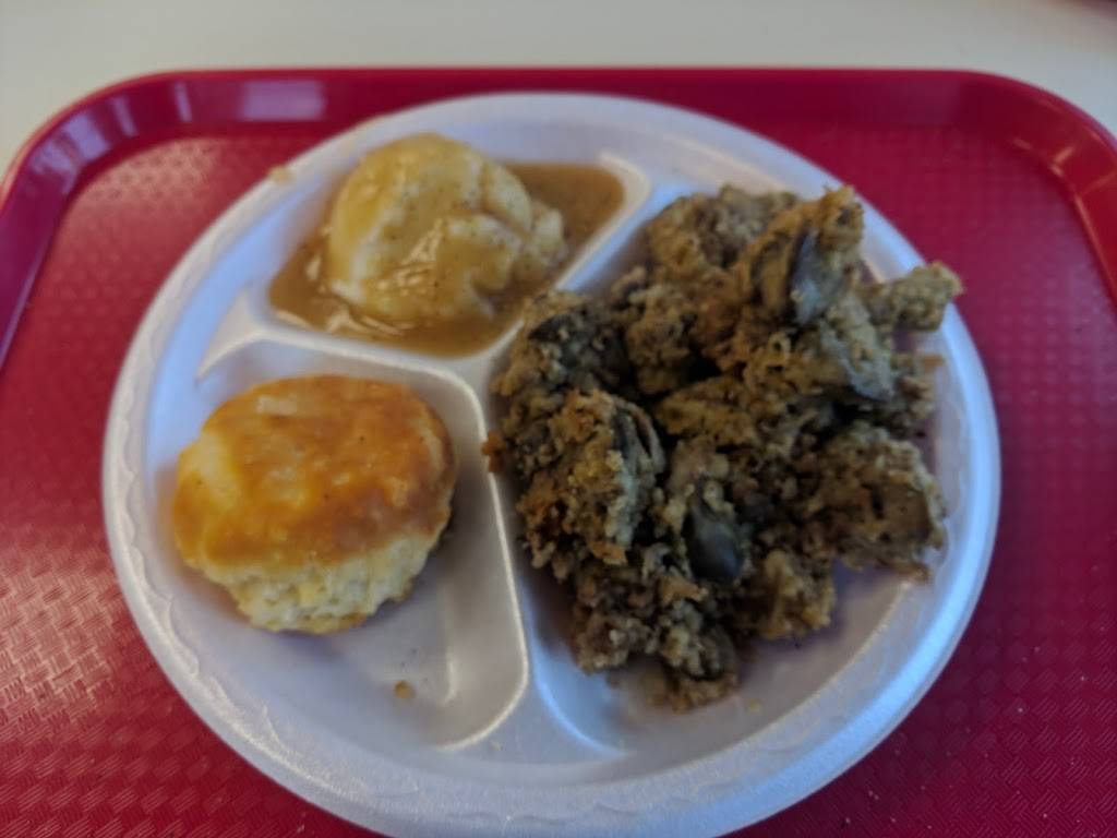 Famous Recipe Fried Chicken | restaurant | 341 Trojan Ln, New Castle, IN 47362, USA | 7655296278 OR +1 765-529-6278