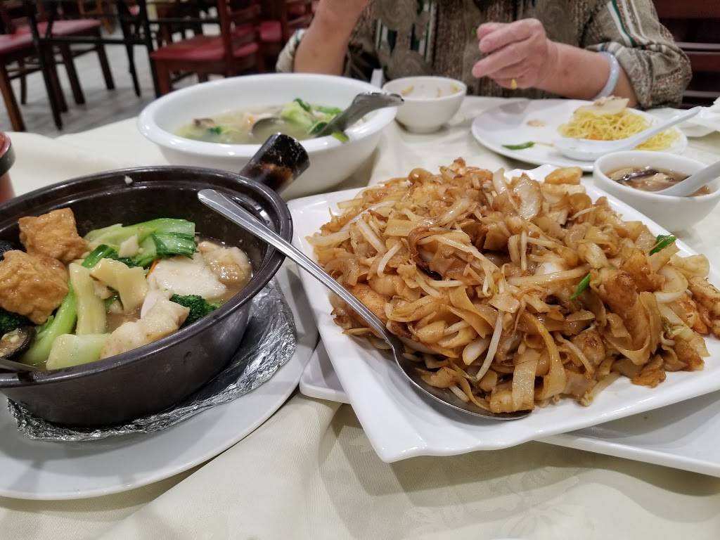 Golden Pheasant | restaurant | 1077 W Carson St, Torrance, CA 90502, USA | 3103201030 OR +1 310-320-1030