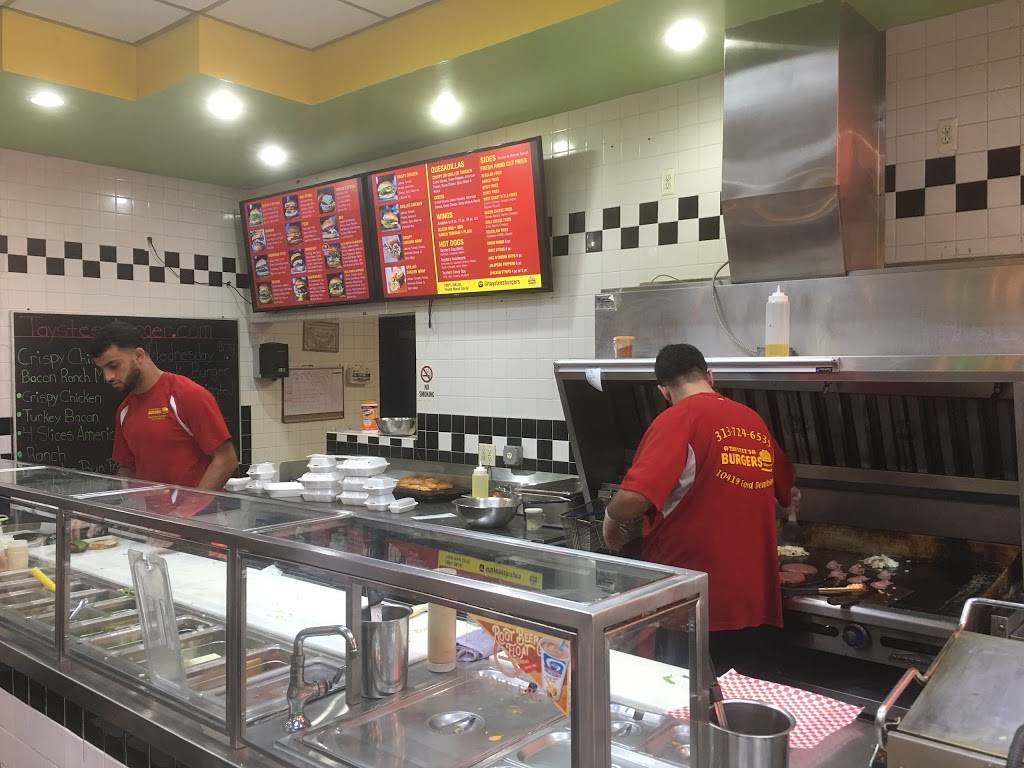 Taystees Burgers | restaurant | 10419 Ford Rd, Dearborn, MI 48126, USA | 3137246535 OR +1 313-724-6535