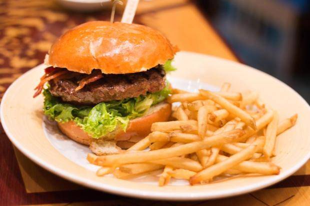 Storytellers Cafe | cafe | 1600 S Disneyland Dr, Anaheim, CA 92802, USA | 7147813463 OR +1 714-781-3463