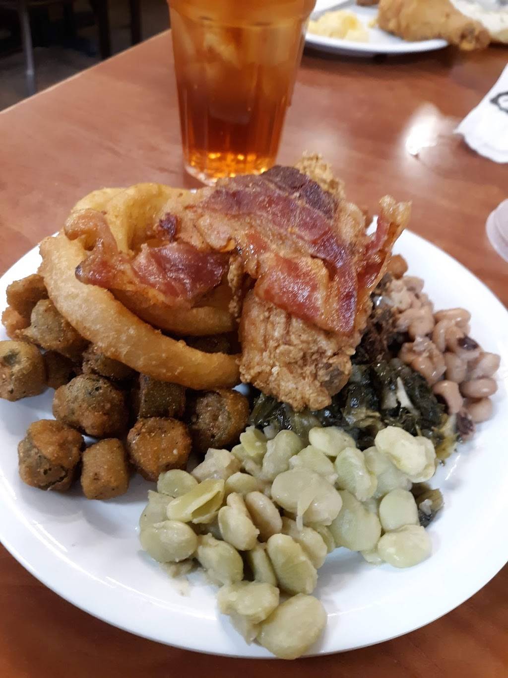 Golden Corral Buffet & Grill | restaurant | 4968 Centre Pointe Dr, North Charleston, SC 29418, USA | 8437441354 OR +1 843-744-1354