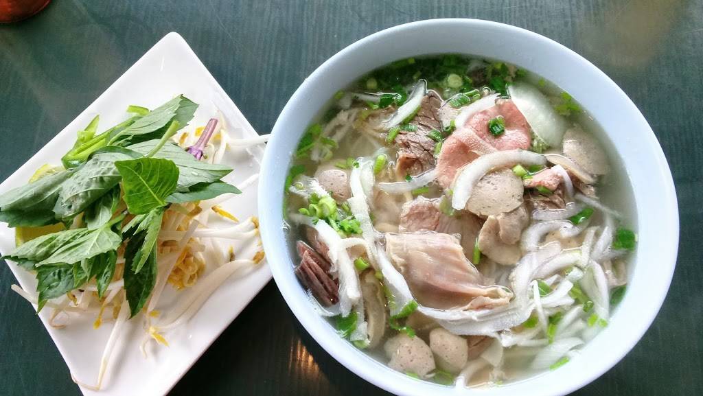 I ❤️ Pho | restaurant | 850 Maryland Ave E, St Paul, MN 55106, USA | 6516003724 OR +1 651-600-3724
