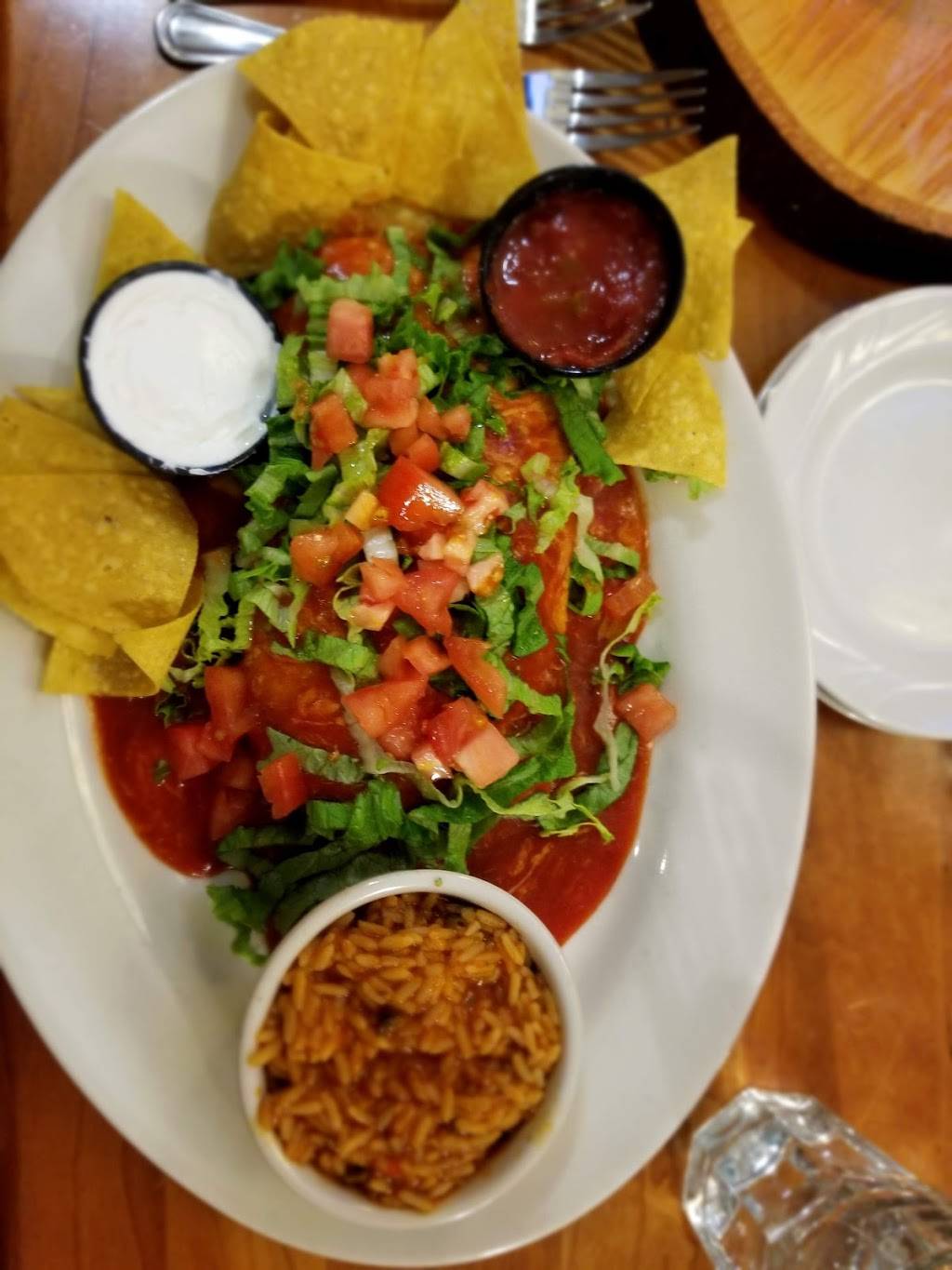 The Sundance Saloon & Grill | restaurant | 5900 S Water Rd, Rothbury, MI 49452, USA | 2318943900 OR +1 231-894-3900