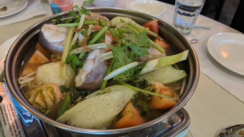 Rong Biển Restaurant | restaurant | 1111 Story Rd Ste 1080, San Jose, CA 95122, USA | 4082839231 OR +1 408-283-9231