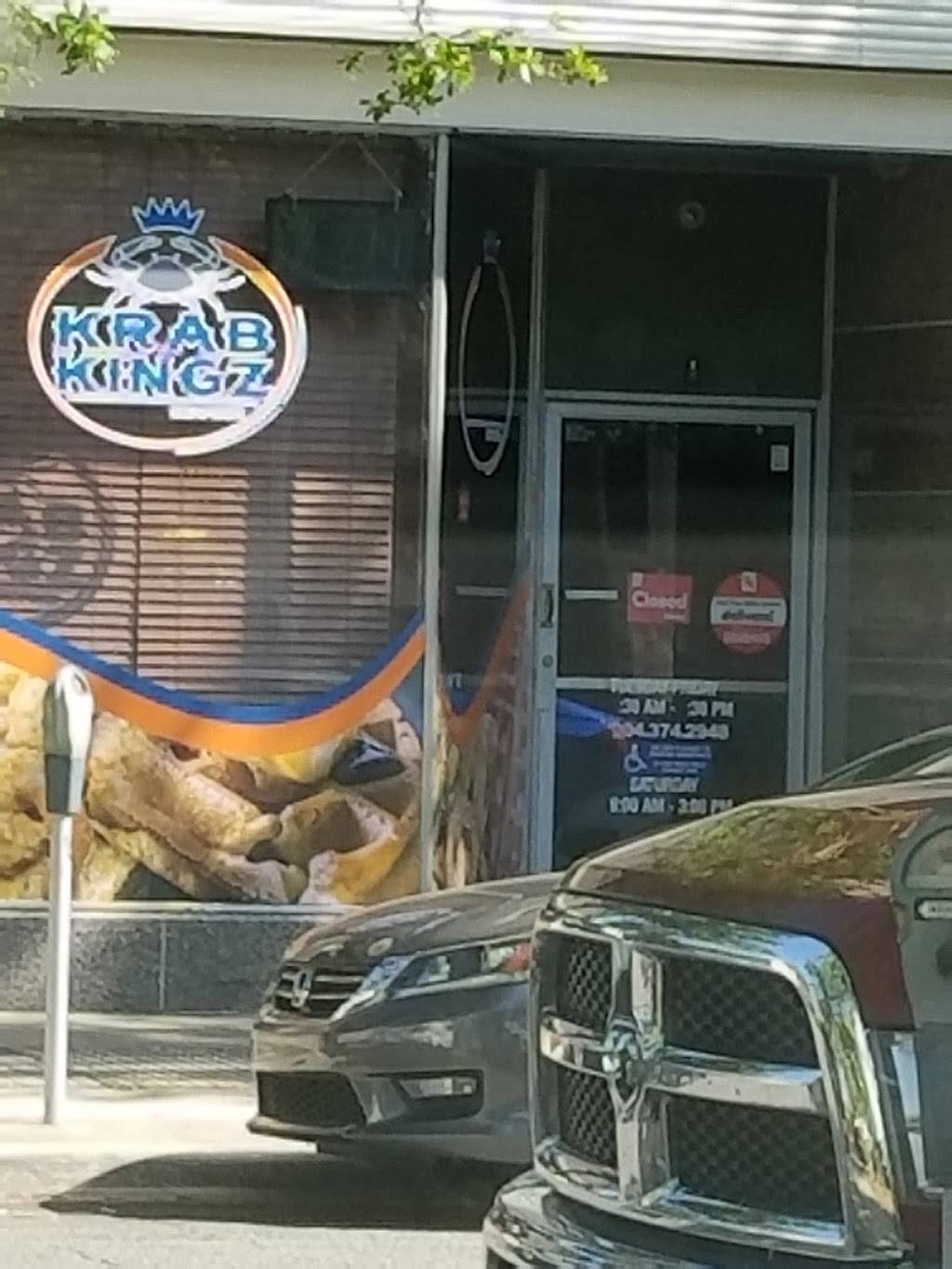 Pappa’s Waffles & Seafood | restaurant | 311 W Ashley St, Jacksonville, FL 32202, USA | 9043742948 OR +1 904-374-2948