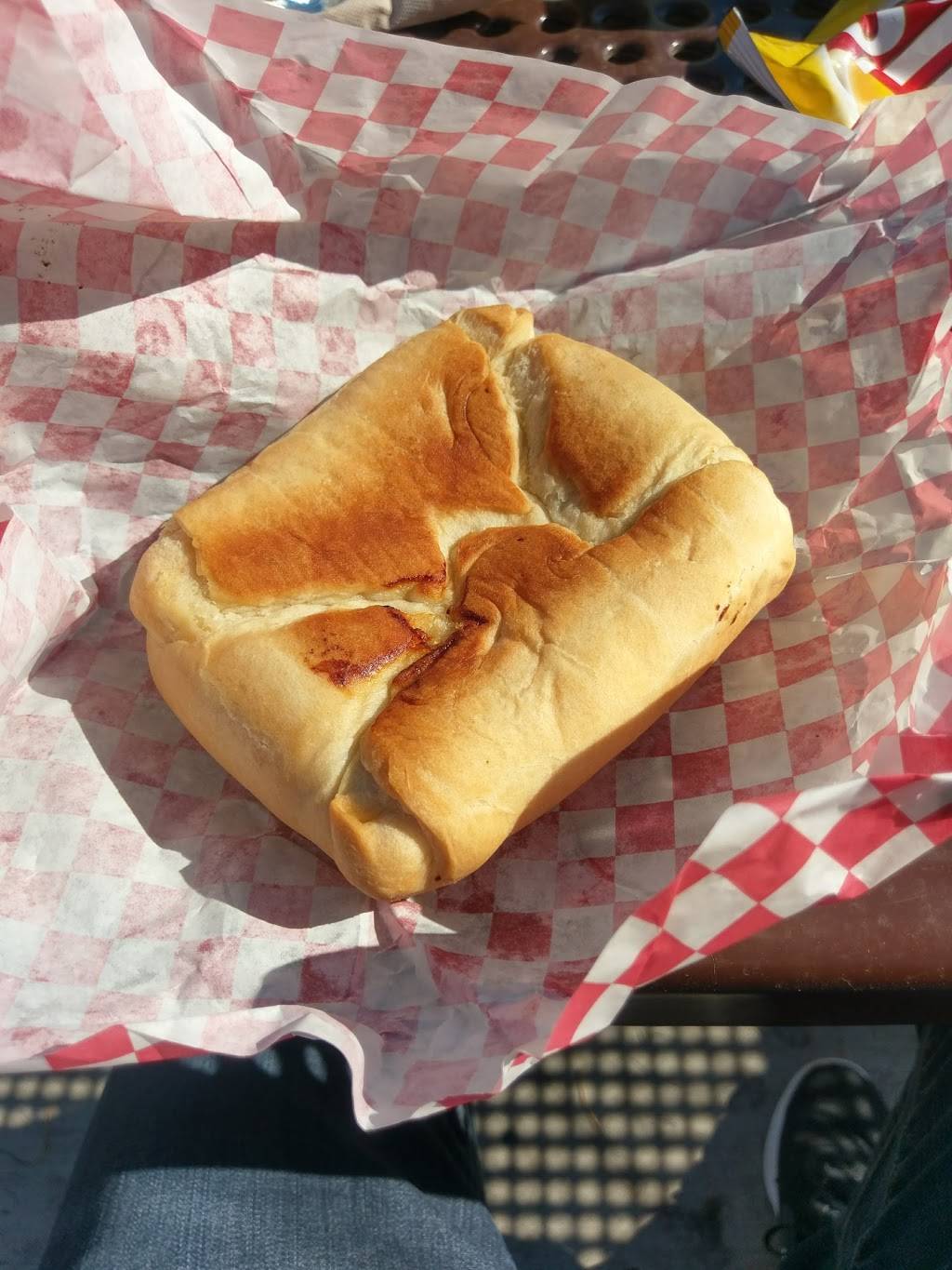 Schwartzs Krautburger Kitchen | restaurant | 820 39th St, Evans, CO 80620, USA | 9703300509 OR +1 970-330-0509