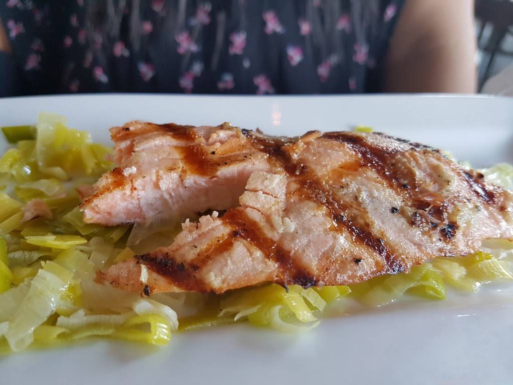 Ceviche Tapas St. Pete | restaurant | 10 Beach Dr NE, St. Petersburg, FL 33701, USA | 7272092299 OR +1 727-209-2299