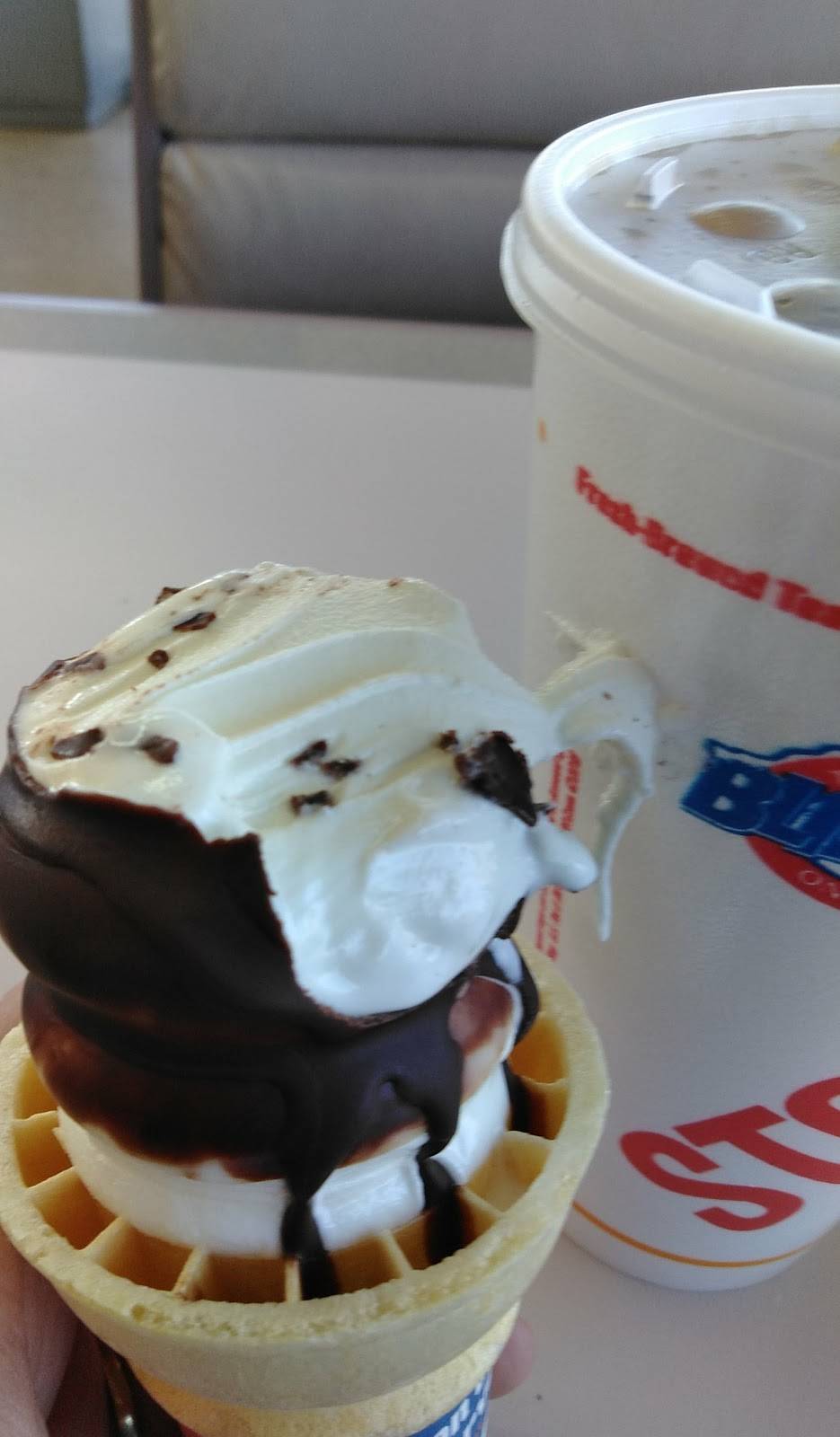 Dairy Queen Store | restaurant | 4418 Callaghan Rd, San Antonio, TX 78228, USA | 2104358820 OR +1 210-435-8820