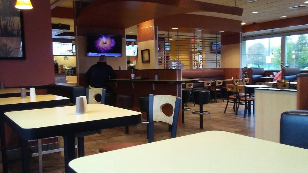 McDonalds | cafe | 700 N N Court St, Marion, IL 62959, USA | 6189973113 OR +1 618-997-3113