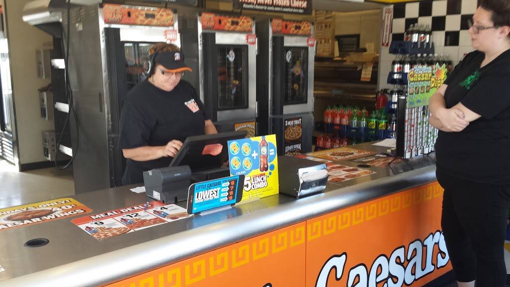 Little Caesars Pizza | meal takeaway | 1122 Michigan St, Sidney, OH 45365, USA | 9374922880 OR +1 937-492-2880