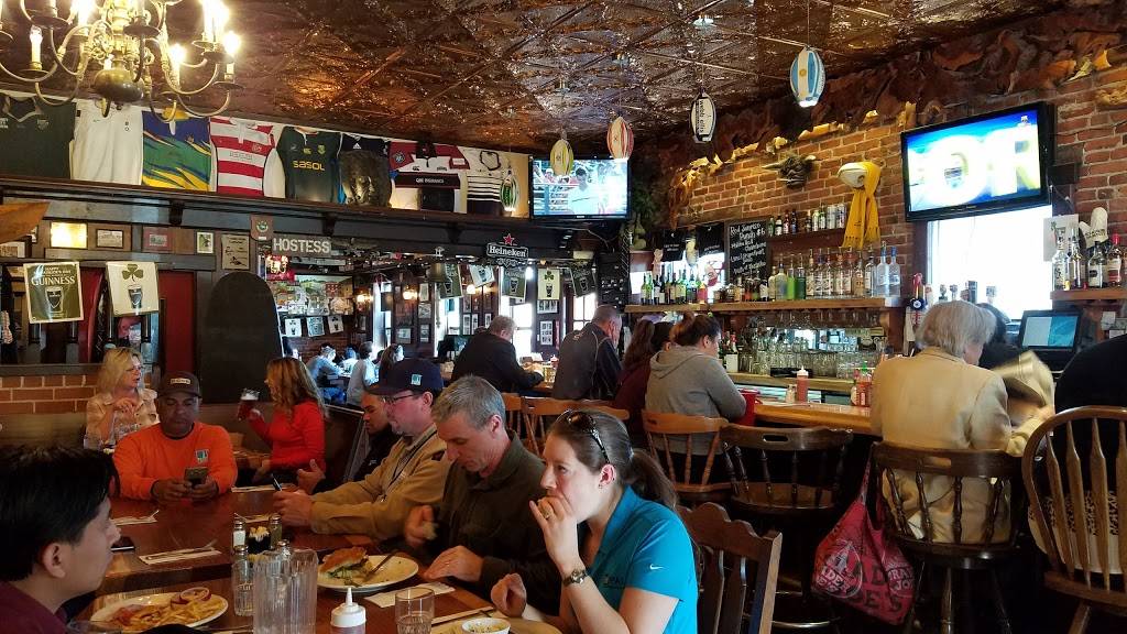 Up & Under Pub and Grill | night club | 2 W Richmond Ave, Point Richmond, CA 94801, USA | 5107781313 OR +1 510-778-1313