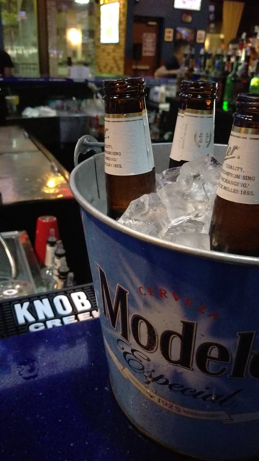 Americas Bar & Grill | restaurant | 2309 W Higgins Rd, Hoffman Estates, IL 60169, USA | 8478828600 OR +1 847-882-8600