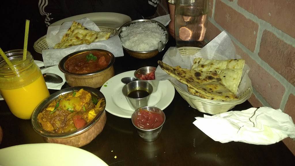 Spice & Grill | restaurant | 441 Myrtle Ave, Brooklyn, NY 11205, USA | 7188752525 OR +1 718-875-2525