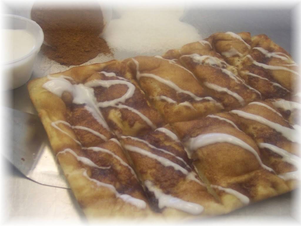 Dinos Pizza | meal takeaway | 543 E Eighth St, Traverse City, MI 49686, USA | 2319463400 OR +1 231-946-3400