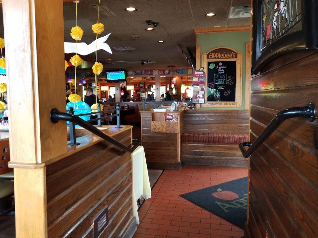 Applebees Grill + Bar | restaurant | 2141 Generals Hwy, Annapolis, MD 21401, USA | 4105730078 OR +1 410-573-0078