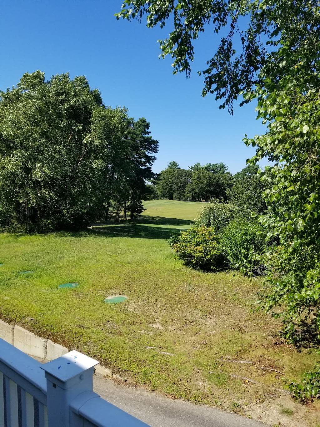 Rudys Bar & Grille | restaurant | Country Club, 309R Laurel Ln, West Kingston, RI 02892, USA | 4017833844 OR +1 401-783-3844