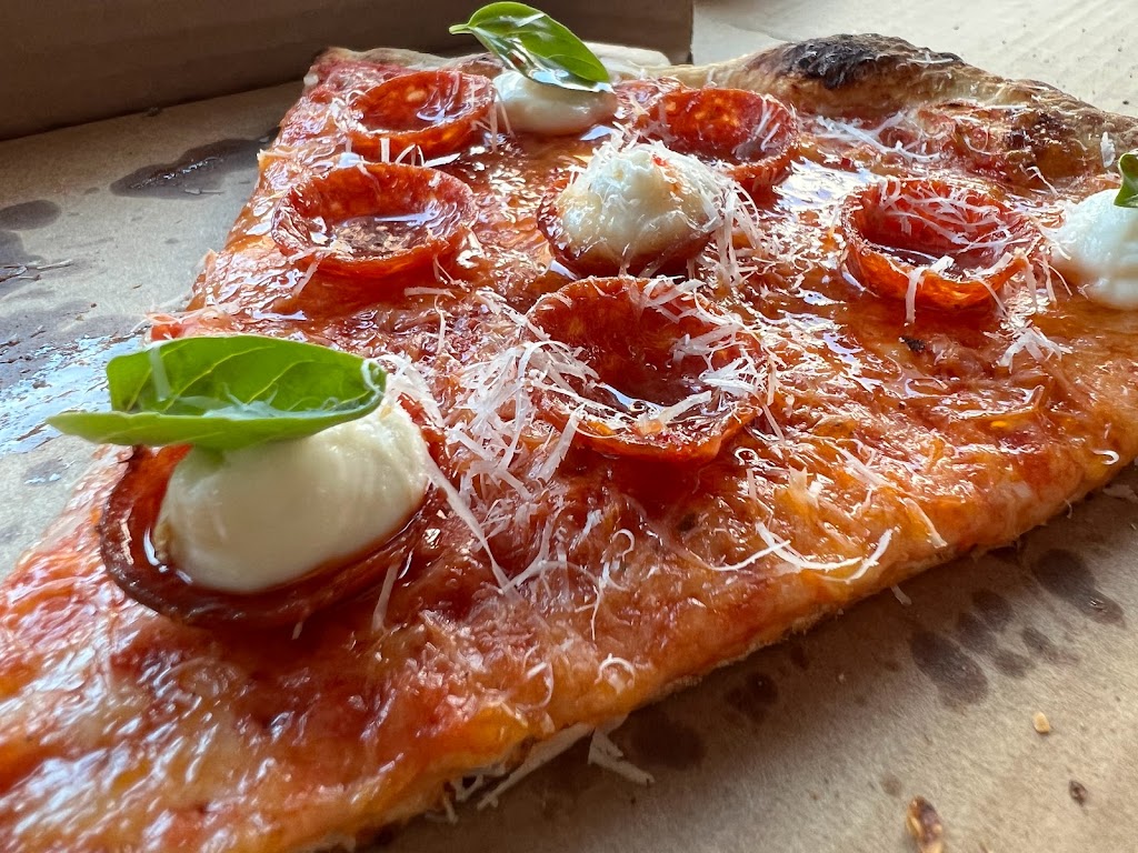 Pizzeria Dolorosa | restaurant | 115 4th St N, La Crosse, WI 54601, USA | 6085191836 OR +1 608-519-1836