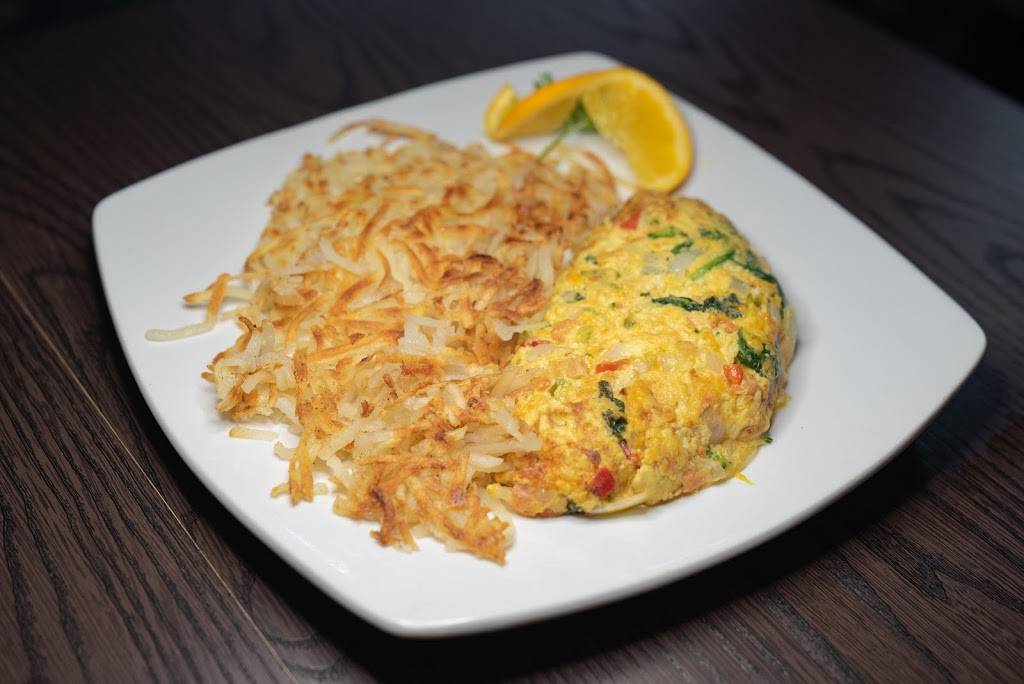 Chiro’s Family Restaurant | restaurant | 2040 45th St, Highland, IN 46322, USA | 2195950435 OR +1 219-595-0435