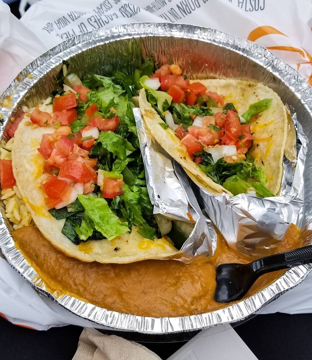 Costa Vida | restaurant | 218 W Lake St, Chicago, IL 60606, USA | 3123743344 OR +1 312-374-3344