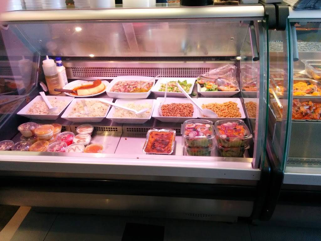 Costa Verde | restaurant | 370 Oakwood Ave, York, ON M6E 2V4, Canada | 4166589577 OR +1 416-658-9577