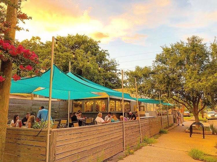 Blowin Smoke Southern Cantina | restaurant | 1611 Habersham St, Savannah, GA 31401, USA | 9122312385 OR +1 912-231-2385