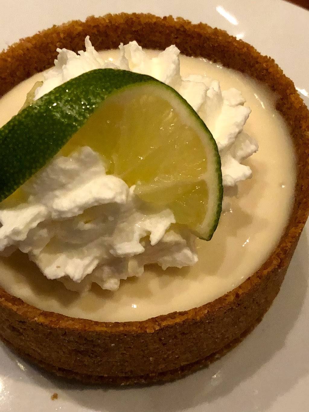 Burtons Grill & Bar of Charlotte | restaurant | 1601 E Woodlawn Rd A, Charlotte, NC 28209, USA | 9802990999 OR +1 980-299-0999