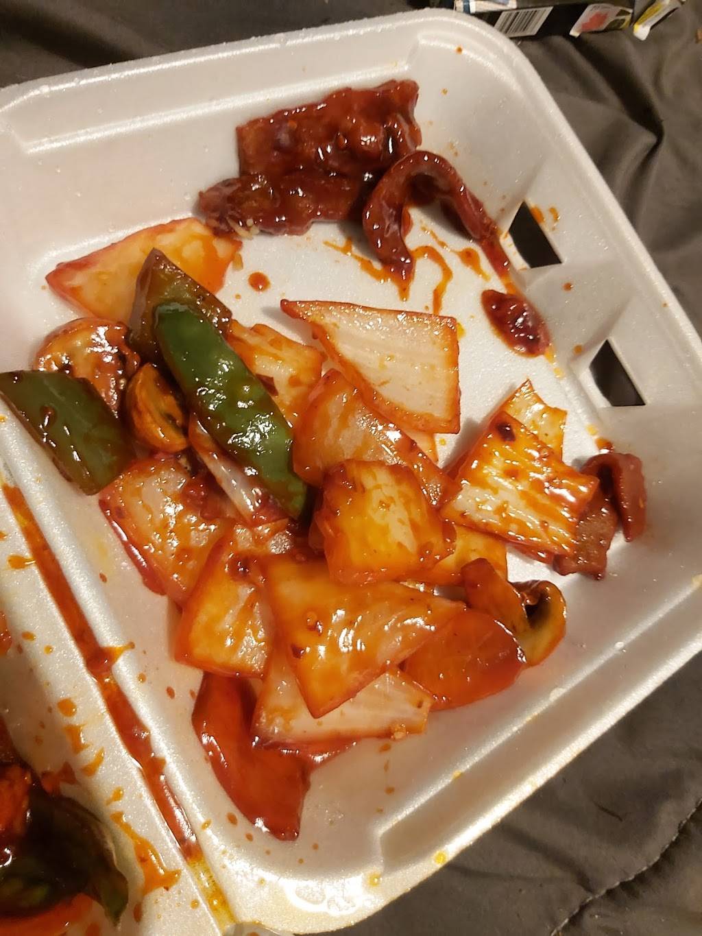 Hot Wok Chinese Restaurant | restaurant | 477 Grove St E, Barrie, ON L4M 5Y9, Canada | 7057351666 OR +1 705-735-1666