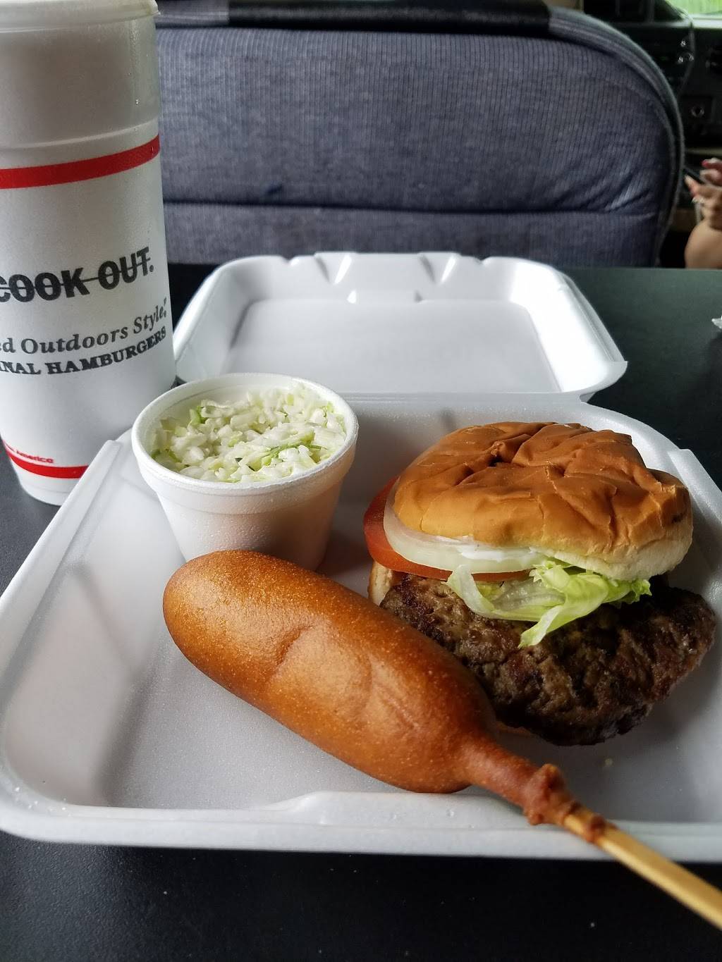 Cook Out | restaurant | 7771 Gateway Ln NW, Concord, NC 28027, USA | 7049791262 OR +1 704-979-1262