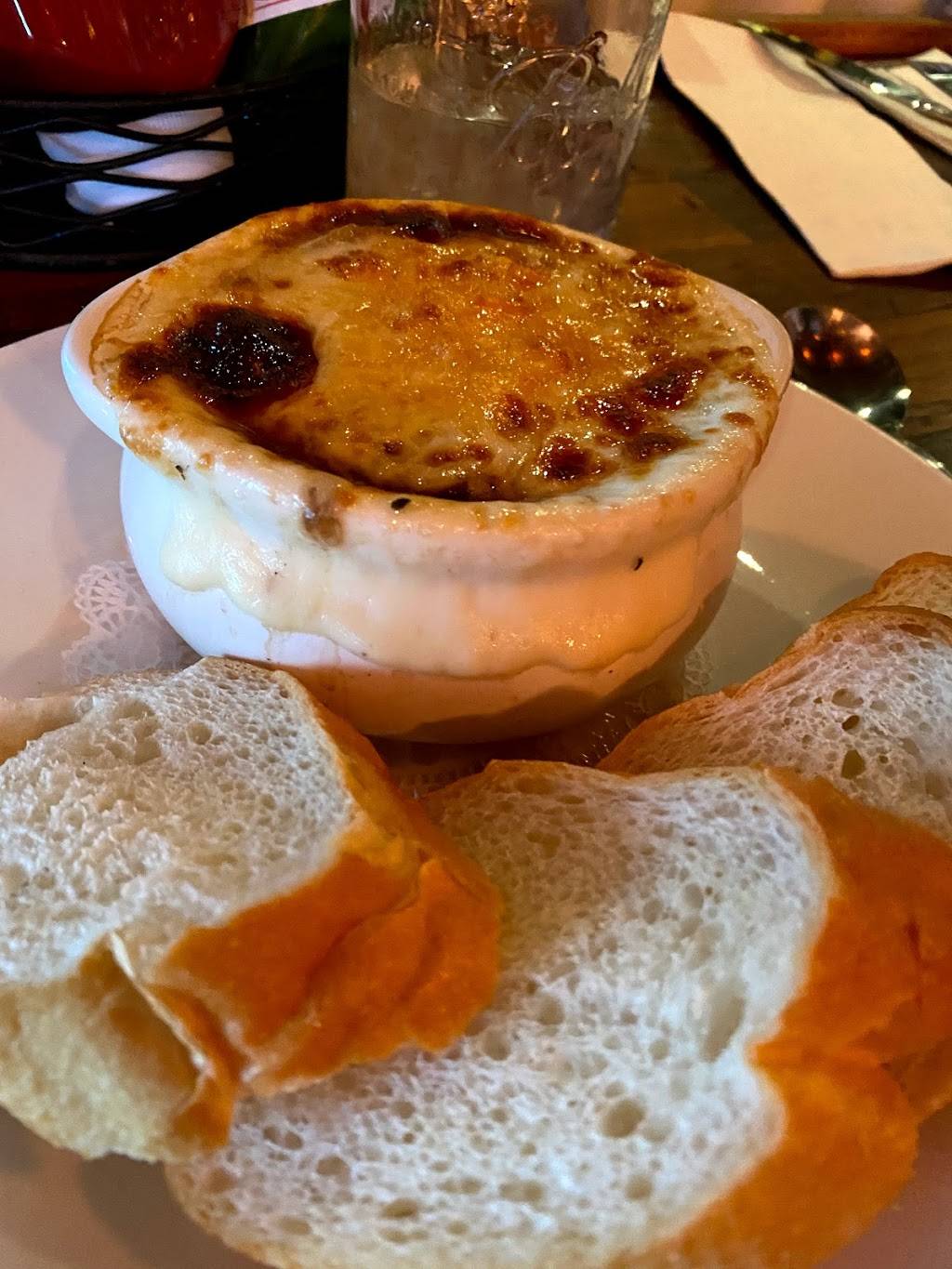 F Street Station | restaurant | 325 F St, Anchorage, AK 99501, USA | 9072725196 OR +1 907-272-5196