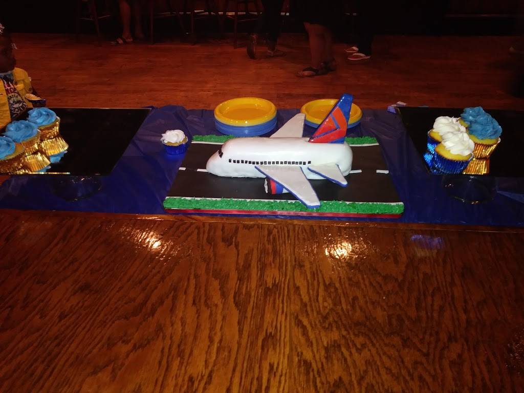 Chips Supper Club | restaurant | 4031 Richfield Rd, Flint, MI 48506, USA | 8108776290 OR +1 810-877-6290