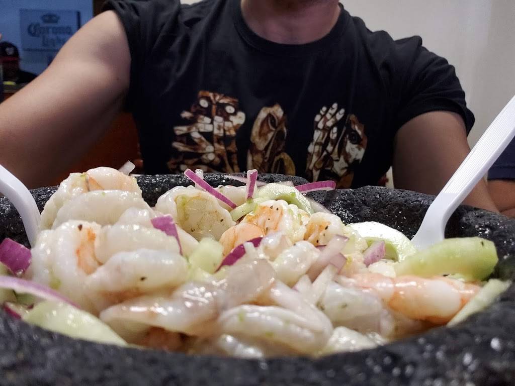 Las Labradas | restaurant | Local 19 y 20, Av de los Insurgentes 18137, Río Tijuana 3a. Etapa, Rio Tijuana 3ra Etapa, 22226 Tijuana, B.C., Mexico | 016646251736 OR +52 664 625 1736