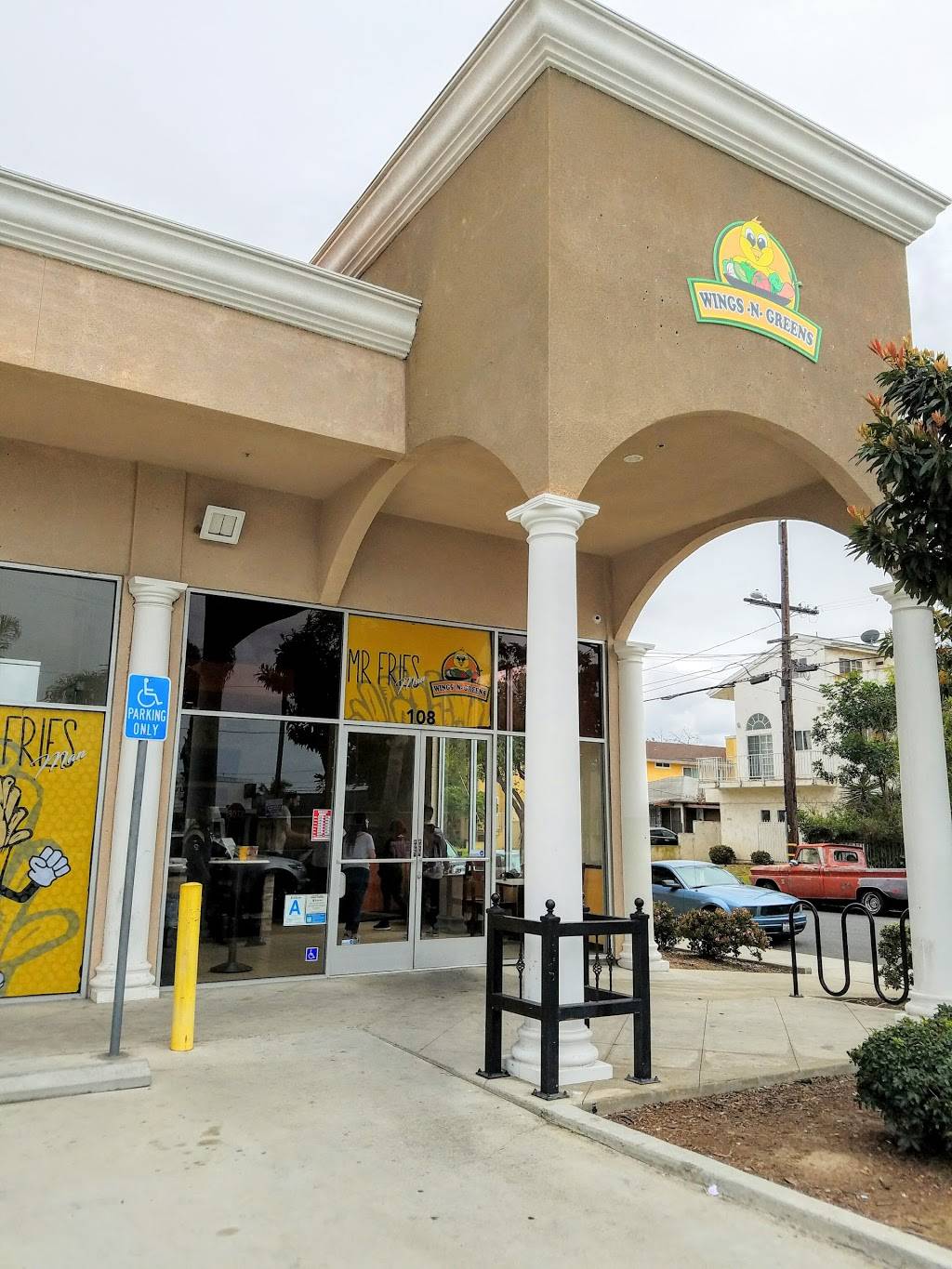 Mr Fries Man | restaurant | 14800 S Western Ave #108, Gardena, CA 90249, USA | 4242923616 OR +1 424-292-3616