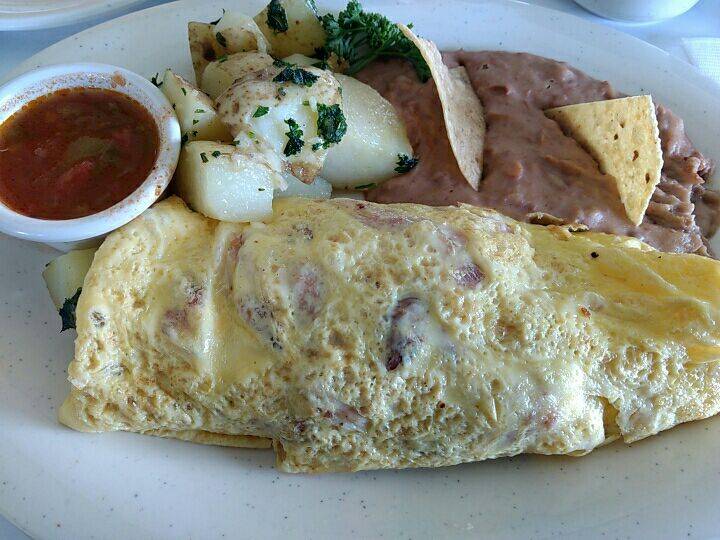 Restaurant "San Marcos" | restaurant | Fracc., Av. Juárez 160, Romero, 21410 Tecate, B.C., Mexico | 016656541086 OR +52 665 654 1086