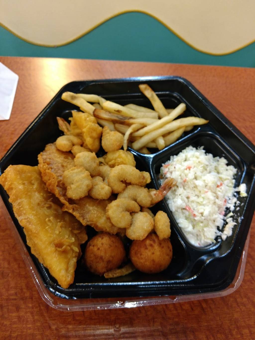 A&W | restaurant | 10270 North Fwy, Houston, TX 77037, USA | 2816686015 OR +1 281-668-6015