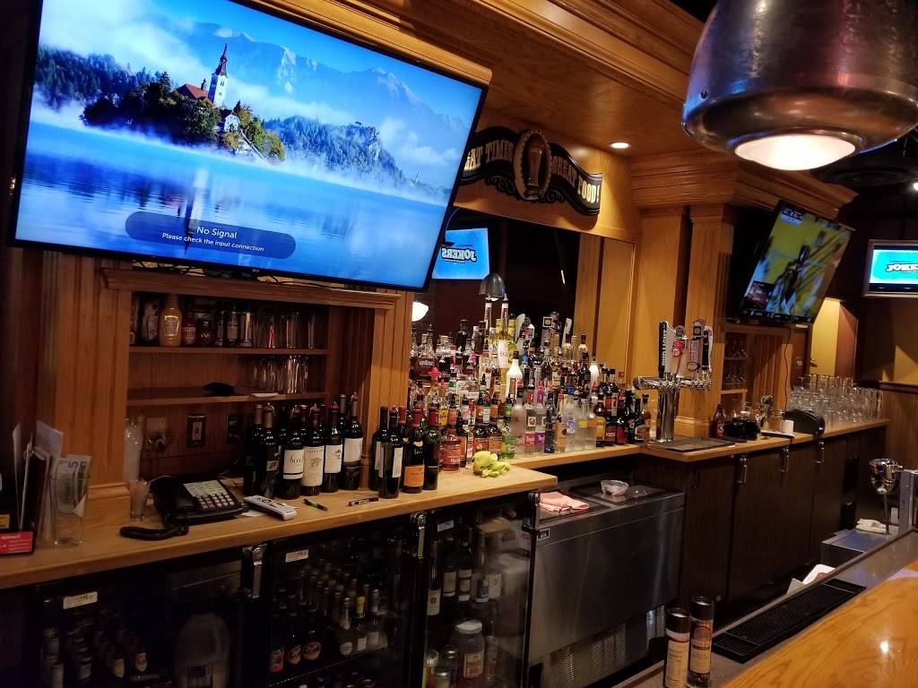 Ninos Italian House | restaurant | 4255 Baldwin Rd, Auburn Hills, MI 48326, USA | 2487327775 OR +1 248-732-7775