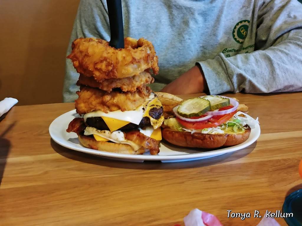 Dukes Brewhouse | restaurant | 4960 Florida Ave S, Lakeland, FL 33813, USA | 8636479464 OR +1 863-647-9464