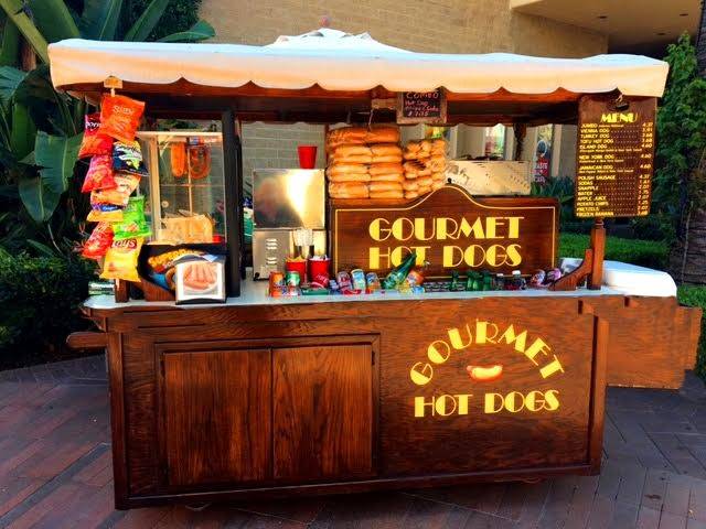 Gourmet Hot Dogs | meal takeaway | 401 Newport Center Dr, Newport Beach, CA 92660, USA | 9494991030 OR +1 949-499-1030