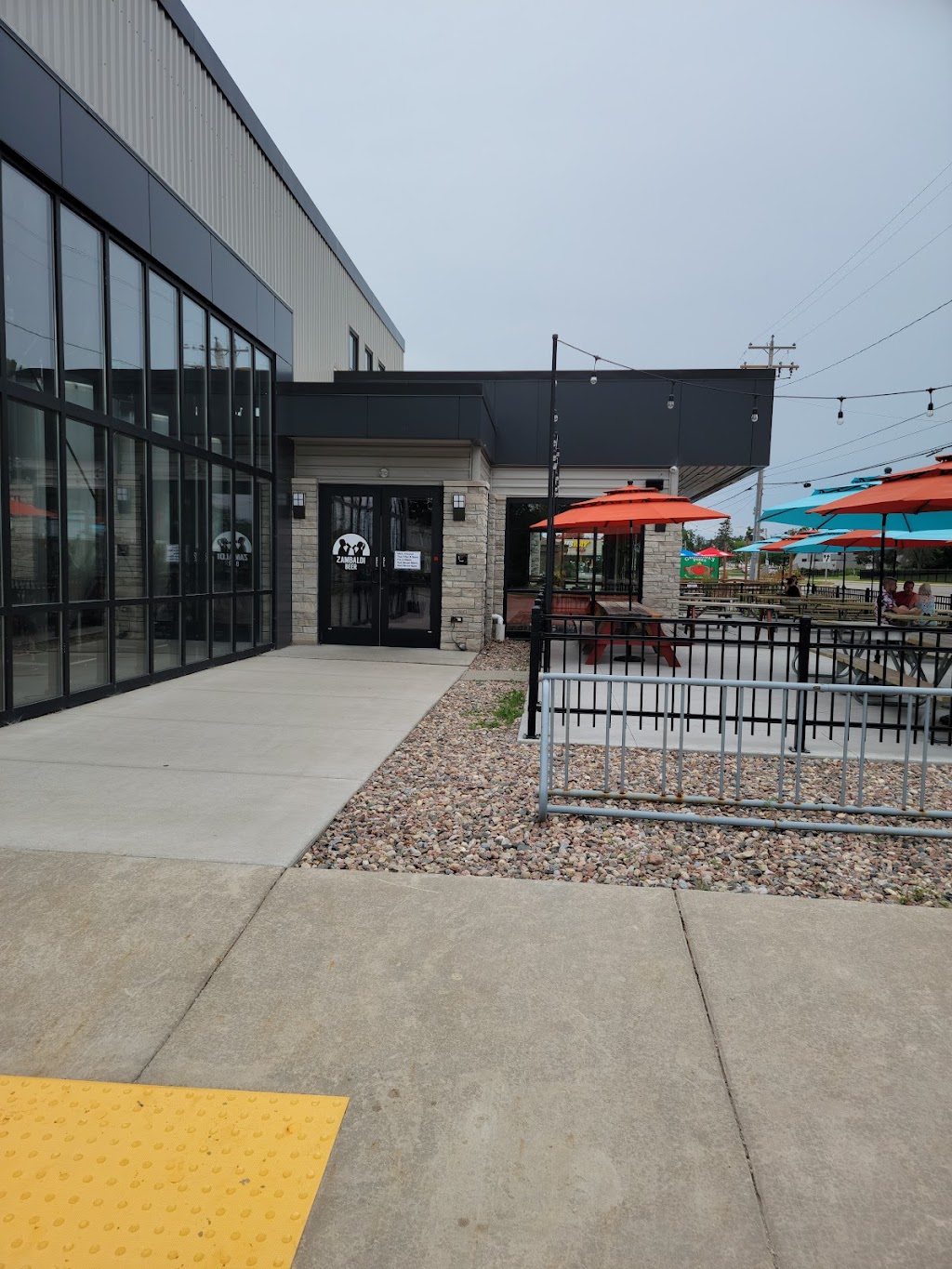 Zambaldi Beer | restaurant | 1649 S Webster Ave, Green Bay, WI 54301, USA | 9204550473 OR +1 920-455-0473