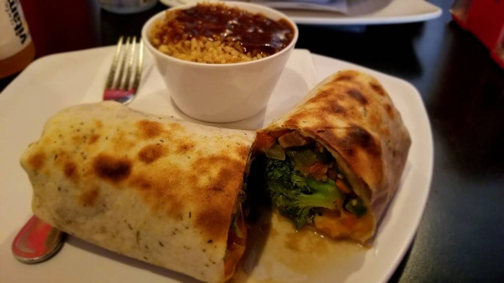 Muscle Maker Grill | restaurant | 4041 E Tremont Ave, Bronx, NY 10465, USA | 7188226991 OR +1 718-822-6991