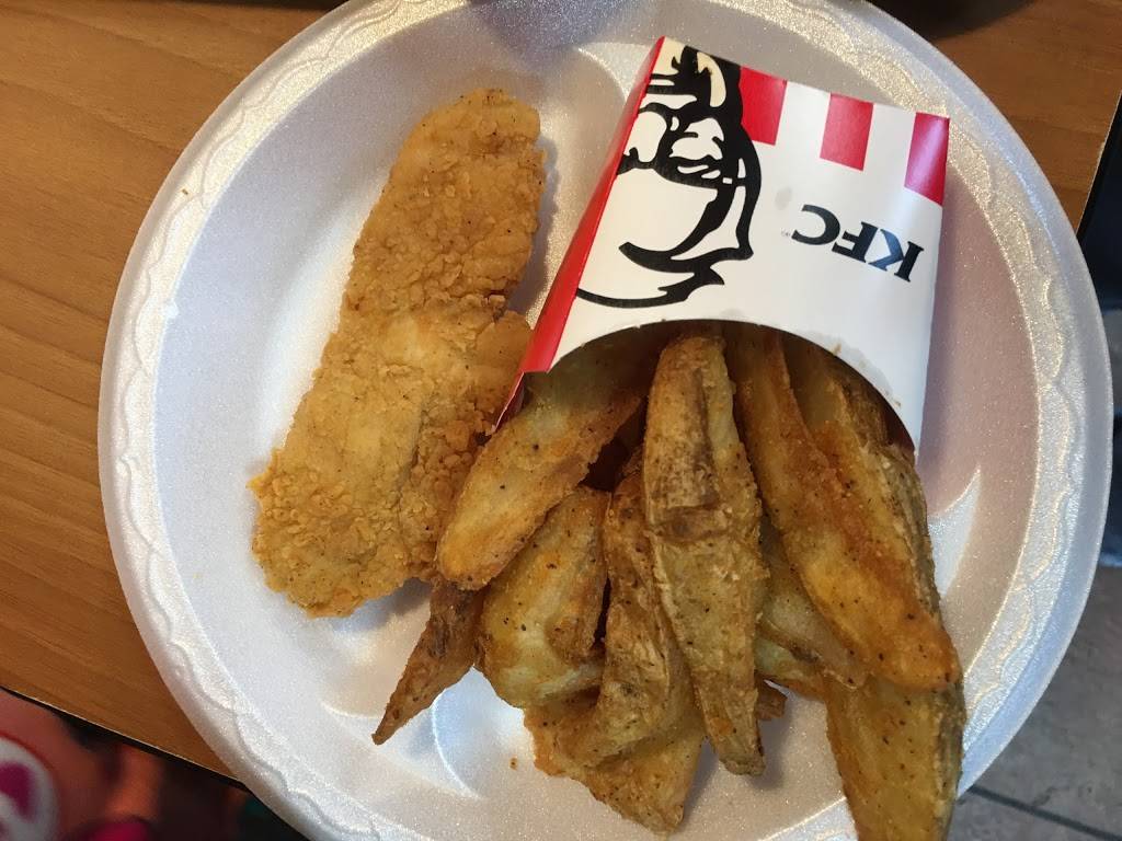 KFC | restaurant | 3668 Lake Tahoe Blvd, South Lake Tahoe, CA 96150, USA | 5305448101 OR +1 530-544-8101