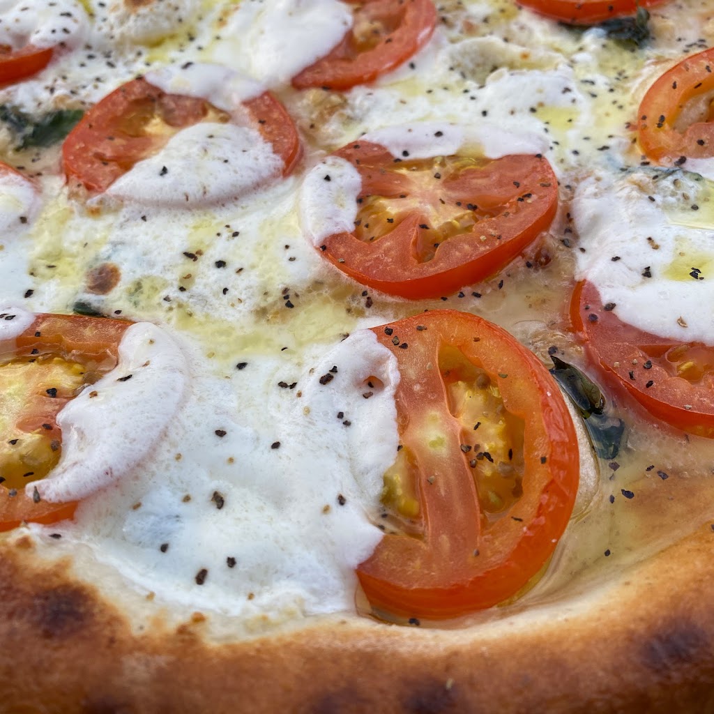 Fratelli Pies | restaurant | 1227 NW Galveston Ave Suite B, Bend, OR 97701, USA | 5412414272 OR +1 541-241-4272