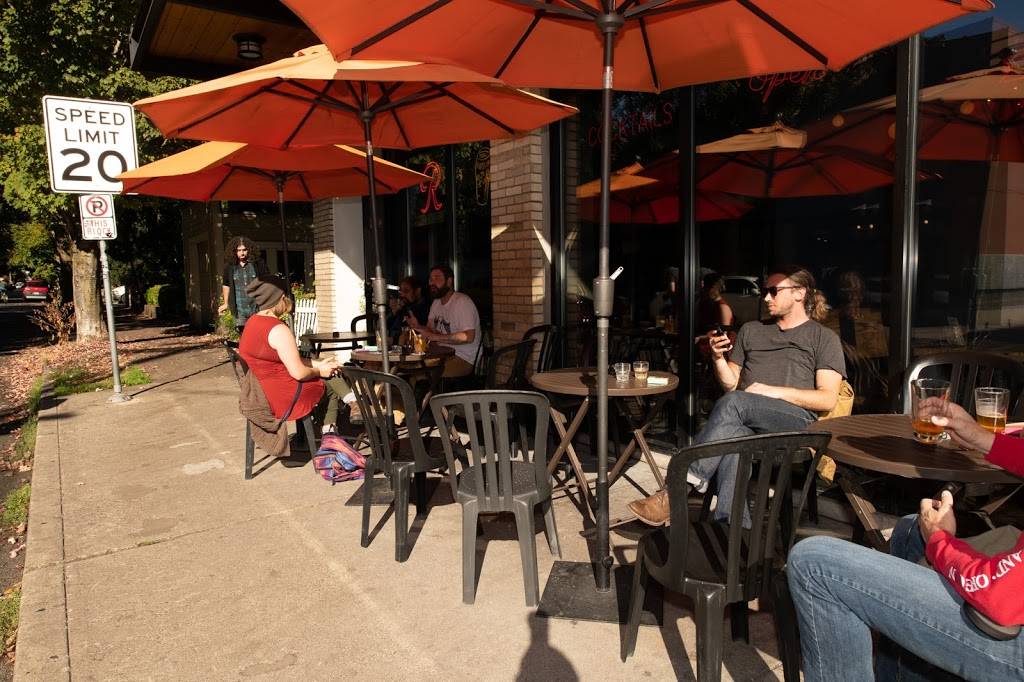 Side Street | restaurant | 828 SE 34th Ave, Portland, OR 97214, USA | 5032367999 OR +1 503-236-7999