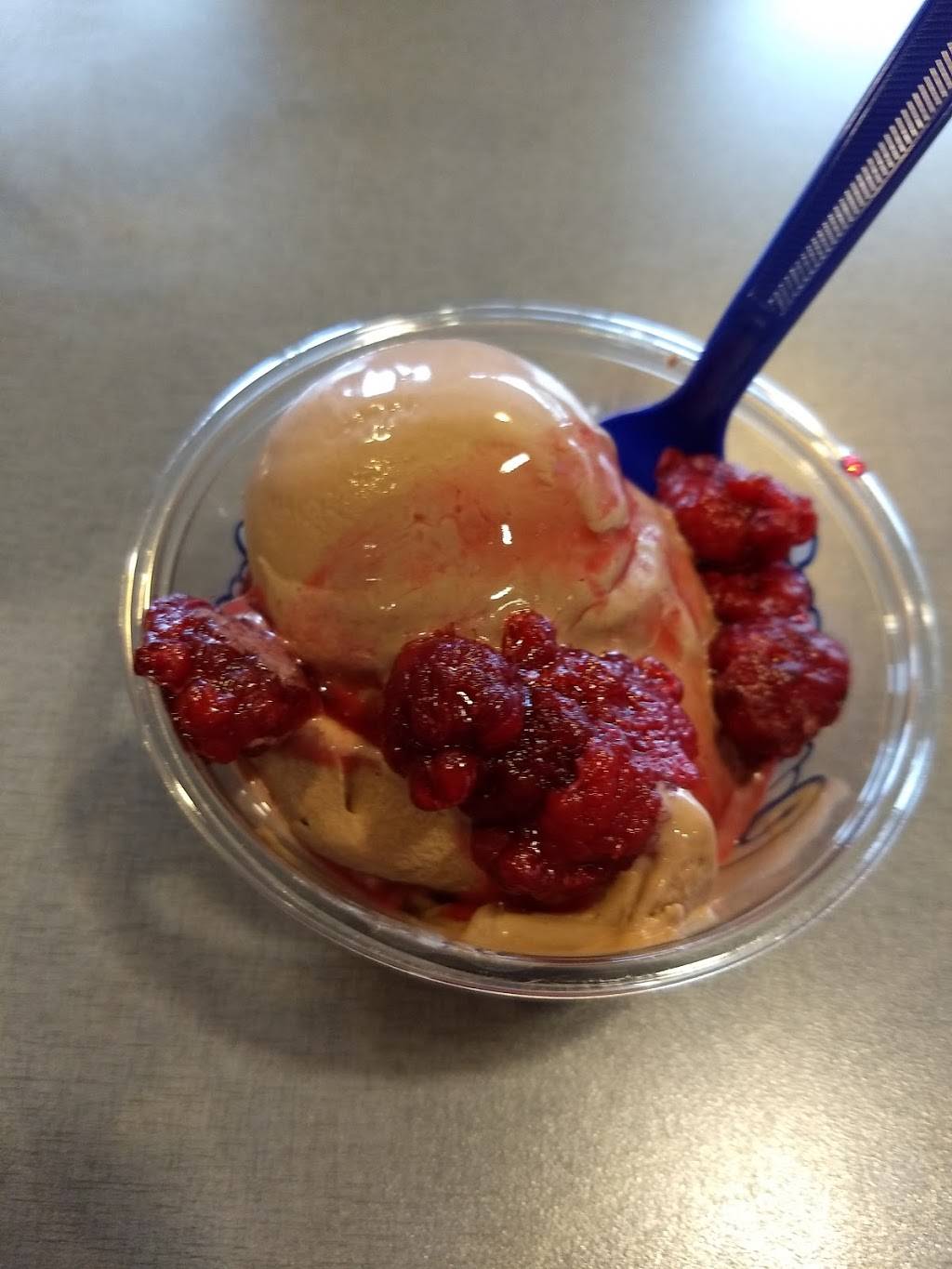 Culvers | restaurant | 109 W Upham St, Marshfield, WI 54449, USA | 7153843223 OR +1 715-384-3223