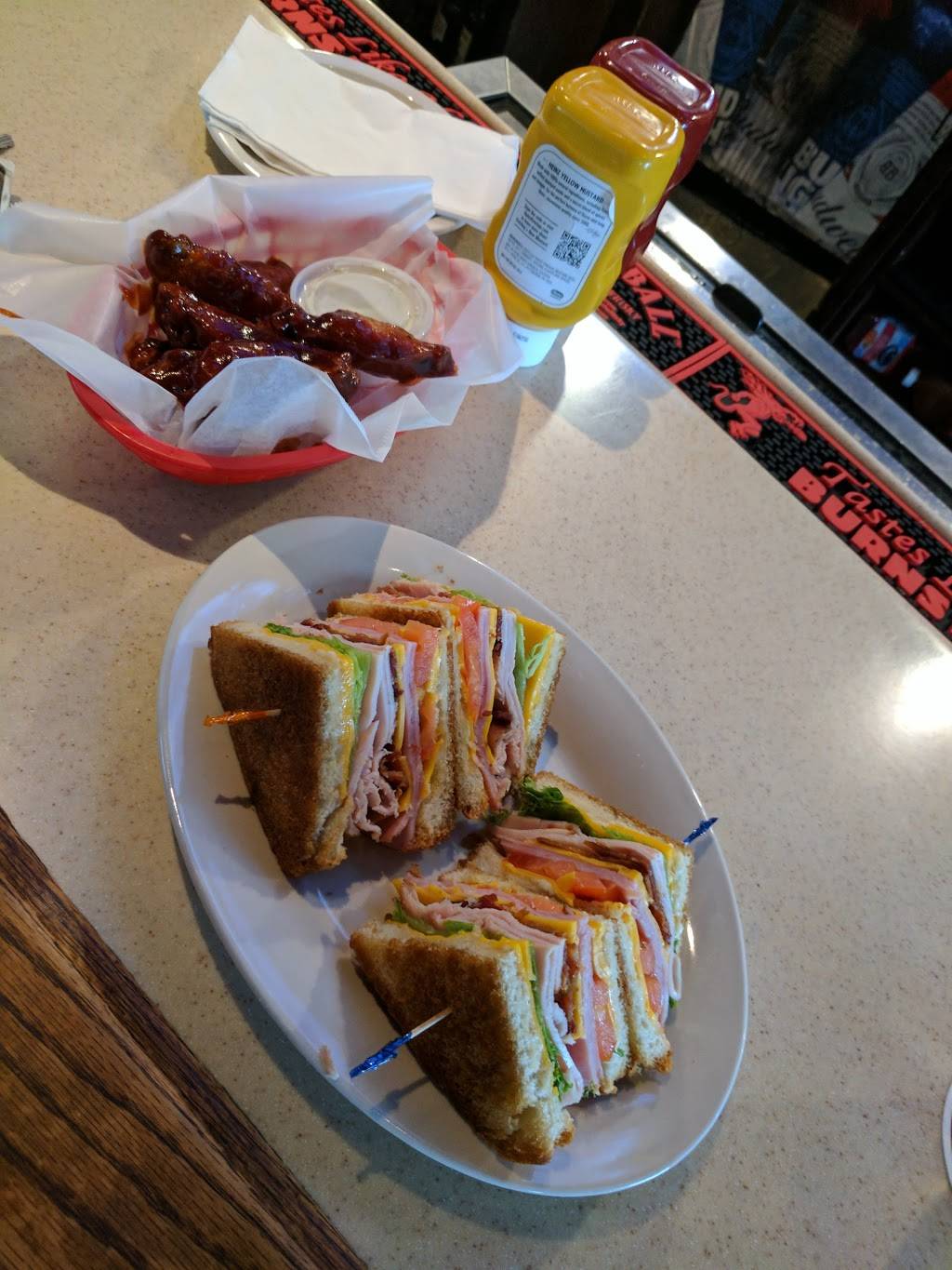 Cornerstone Grill & Loft | restaurant | 7325 Baltimore Ave, College Park, MD 20740, USA | 3017797044 OR +1 301-779-7044