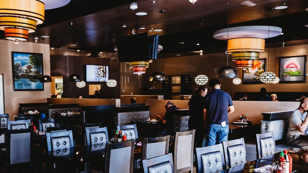 Song Lynn Vietnamese Cuisine | restaurant | 13749 N Litchfield Rd Ste. G109, Surprise, AZ 85379, USA | 6232149775 OR +1 623-214-9775