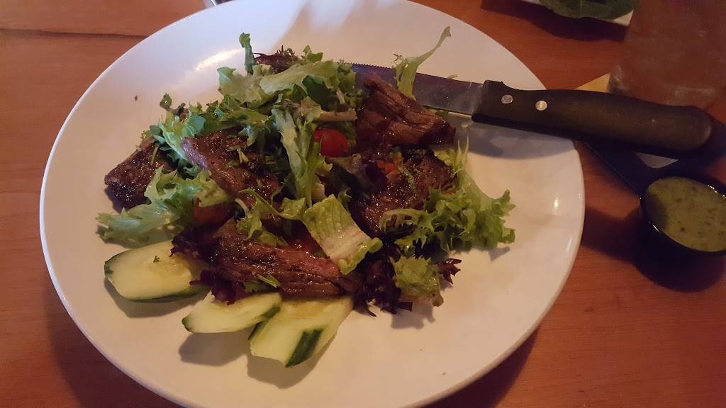 The Lodge Sports Grille | restaurant | 107 Lake St, Kirkland, WA 98033, USA | 4252027663 OR +1 425-202-7663