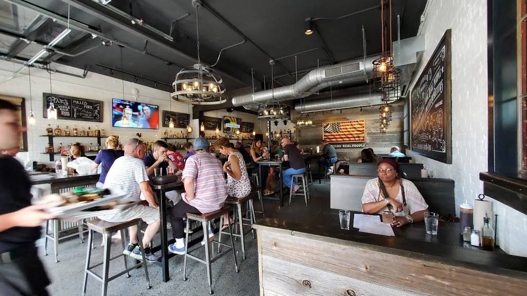 Small Batch Barbecue | restaurant | 2302 Bedford Ave, Lynchburg, VA 24503, USA | 4344392807 OR +1 434-439-2807